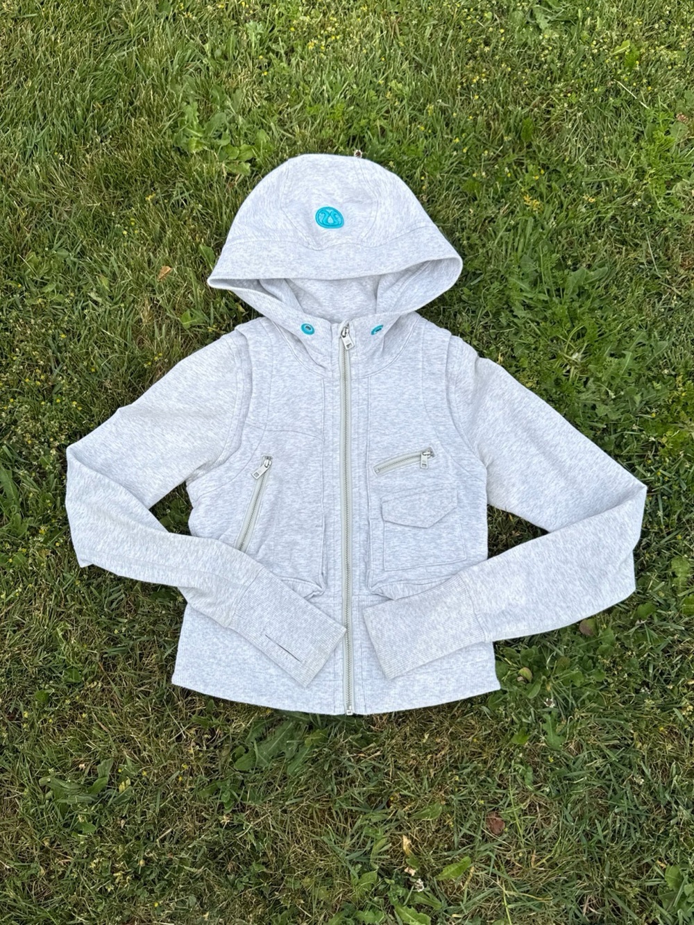 lululemon athletica Carry & Go Light Gray Hooded Zip Sweater size 4